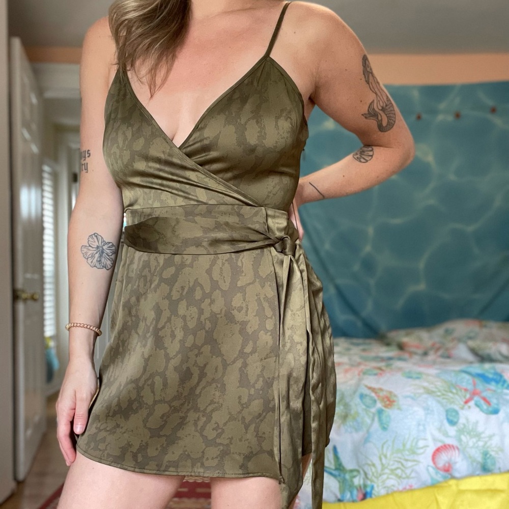 UO RIVA ROMPER - Picture 2 of 3